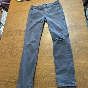 American Eagle size 4 gray distressed chino